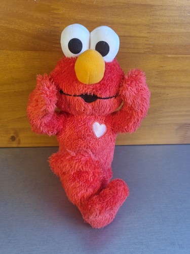 Sweet kisses elmo - 2010, hasbro