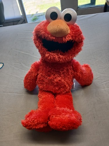 Sesame street tickle elmo - street, me
