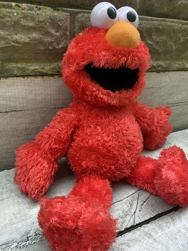 Sesame street elmo tickle - elmo, me