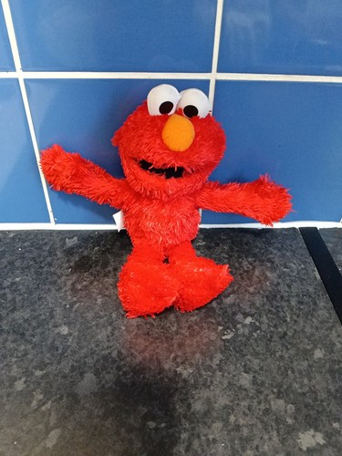 Sesame street tickle elmo - sesame,