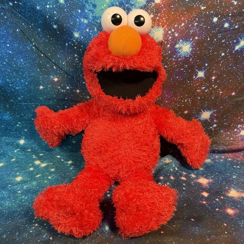 Tickle elmo laughing - tickle,