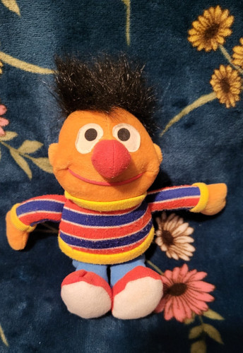 Jim henson tyco sesame - henson,