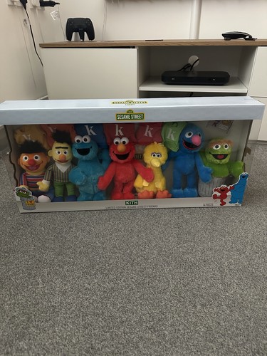 Kith sesame street plush - street,